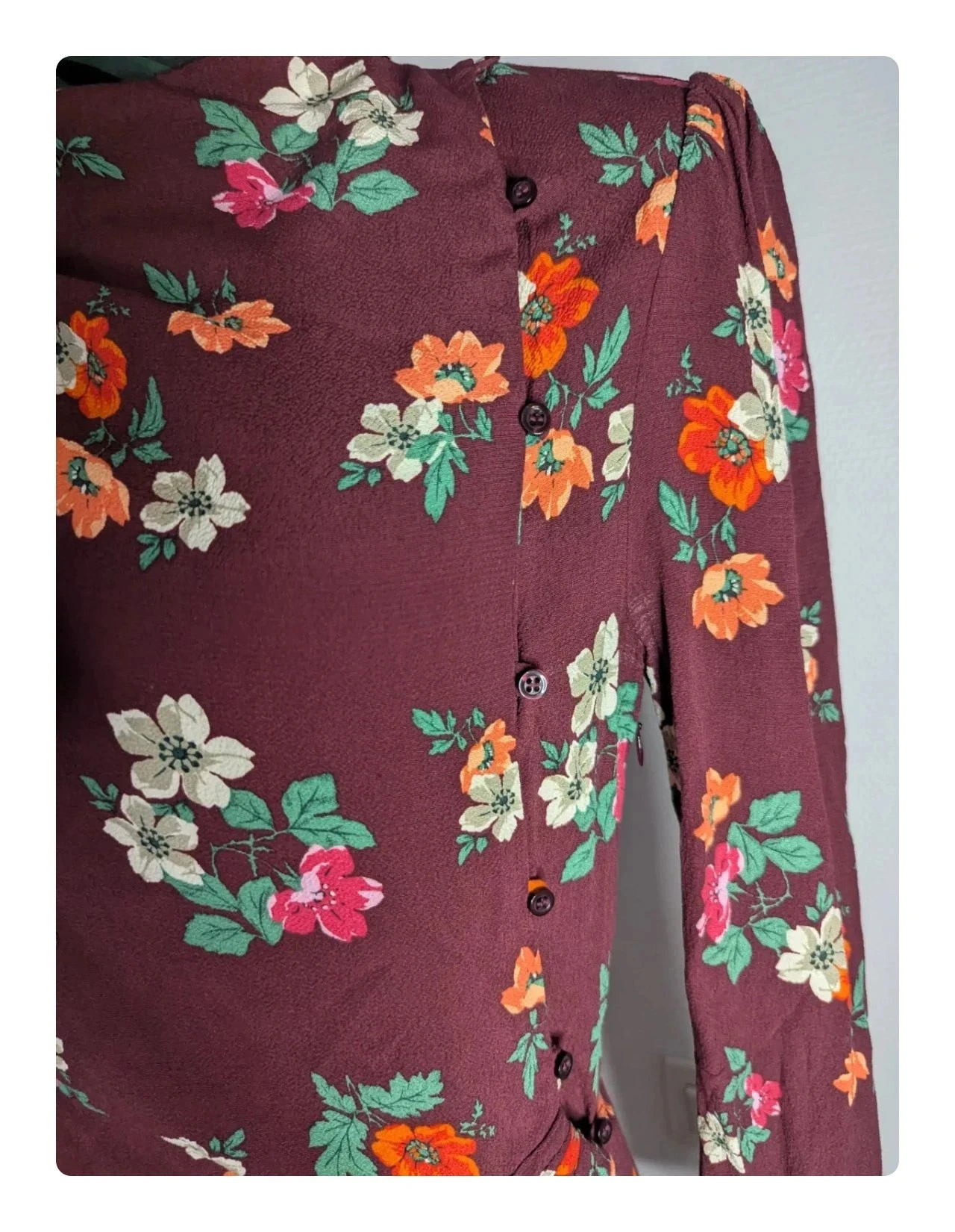 Vestido Maje "Ripito" floral bordô drapeado - Tamanho 3 (G) – photo 7